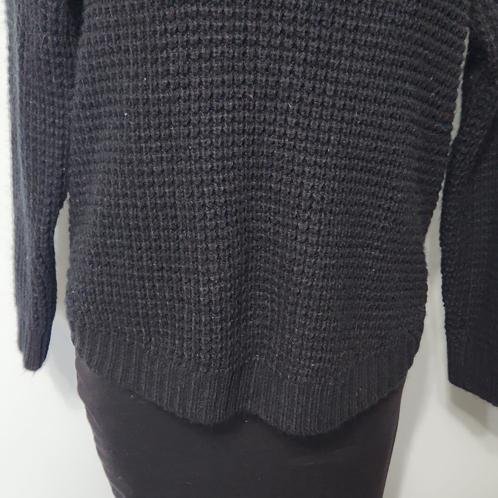 Fashion Black Acrylic Sweater - Picture 4 of 13